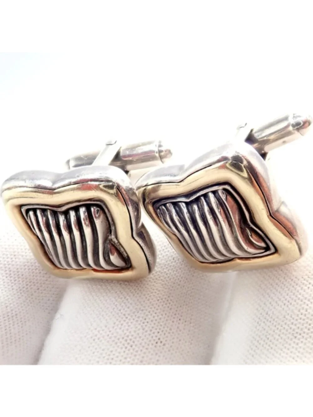 Authentic! David Yurman DY Silver 18k Yellow Gold Large Quatrefoil Cufflinks